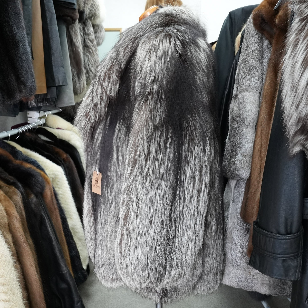 Silver Fox Fur Coat Soft and Fluffy EMBA - Genuine Vintage Fur From Japan