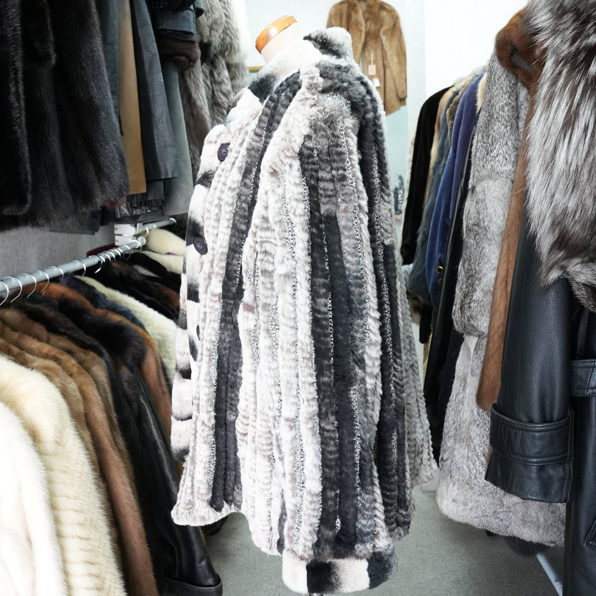 Rex rabbit reversible Coat - Genuine Vintage Fur From Japan