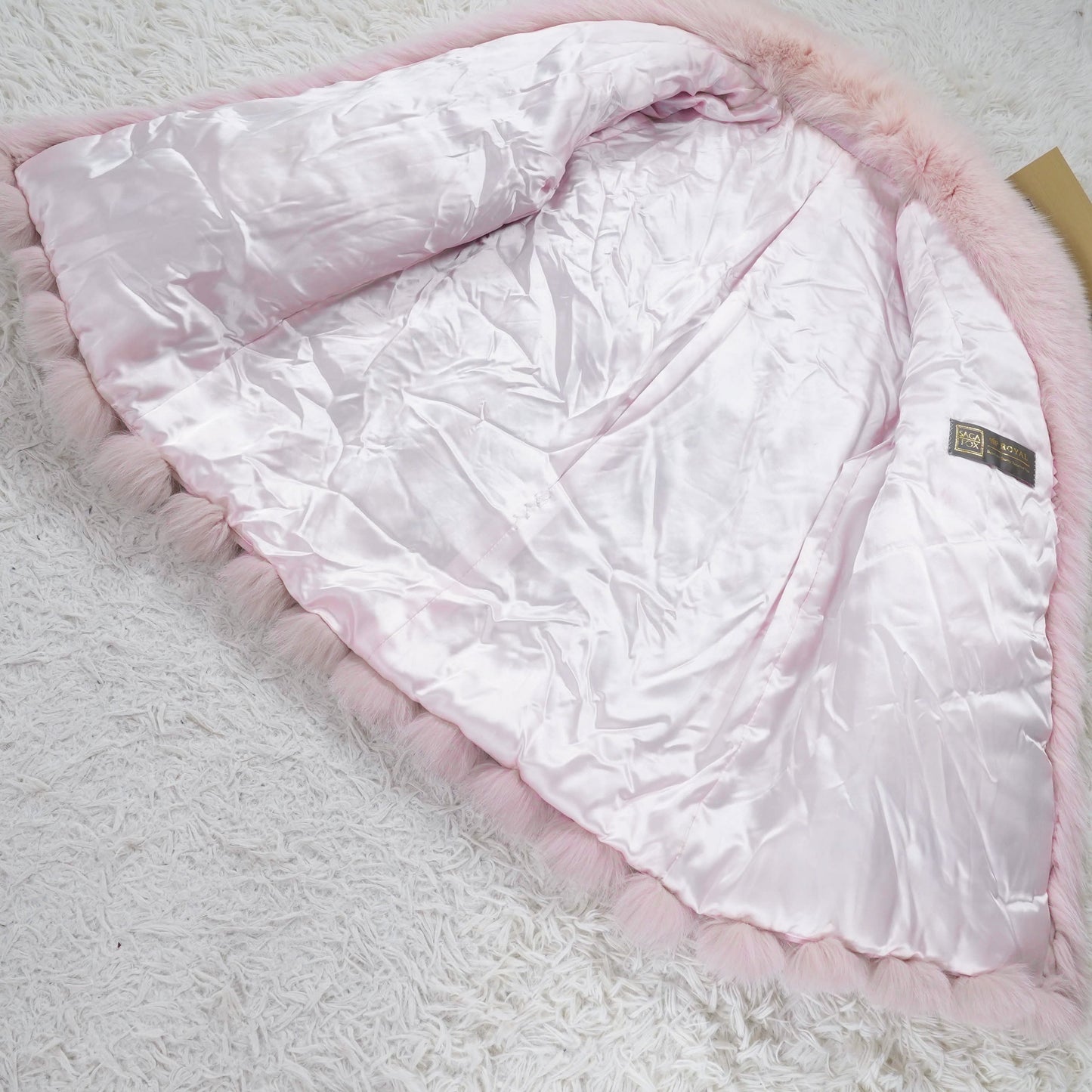 Pink Dyed SAGA ROYAL FOX Coat Soft and Fluffy - Genuine Vintage Fur From Japan