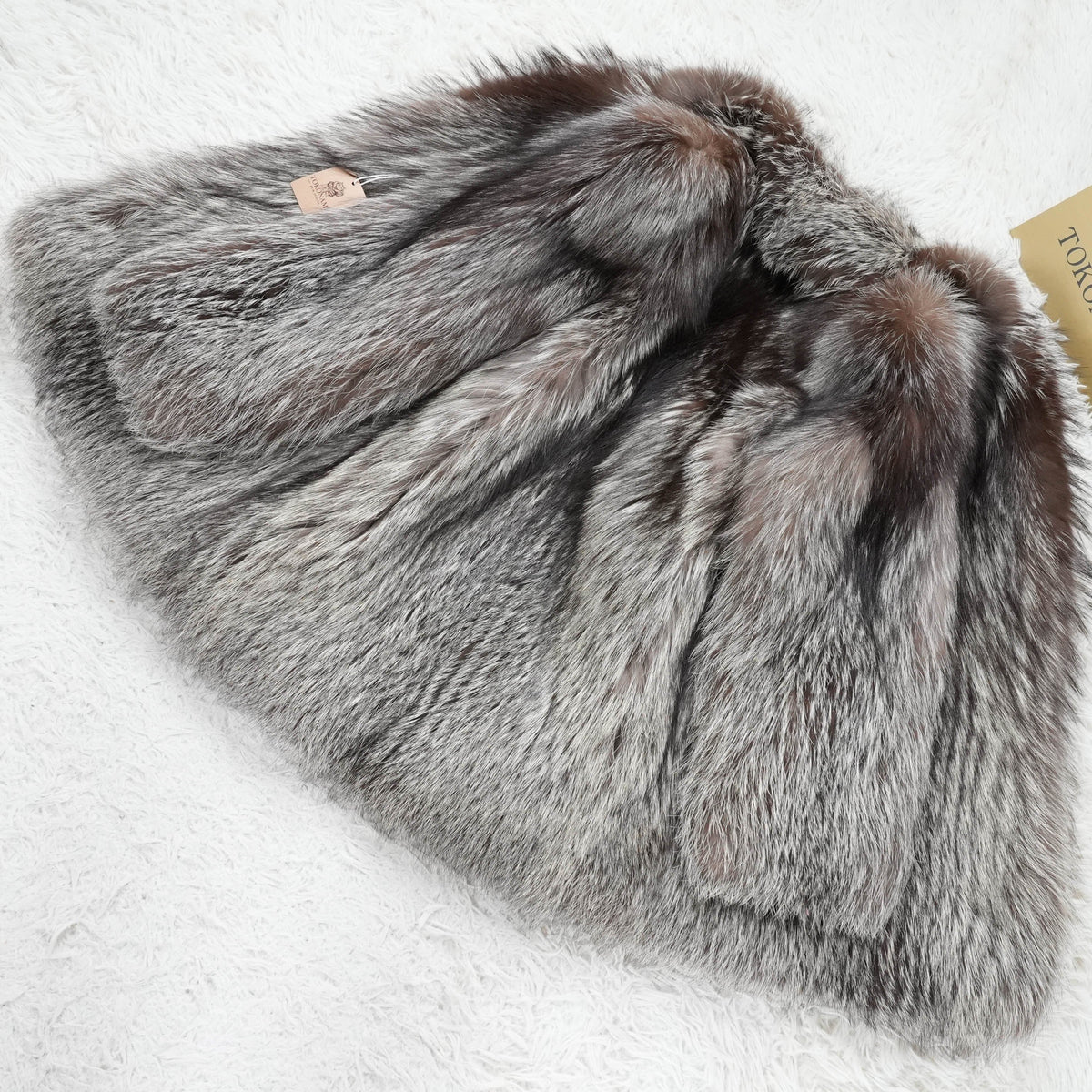 Silver Fox Coat EMBA - Genuine Vintage Fur From Japan
