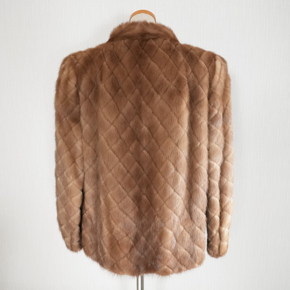 Demi Buff Mink Fur Diamond Cut Design Jacket - Genuine Vintage Fur From Japan
