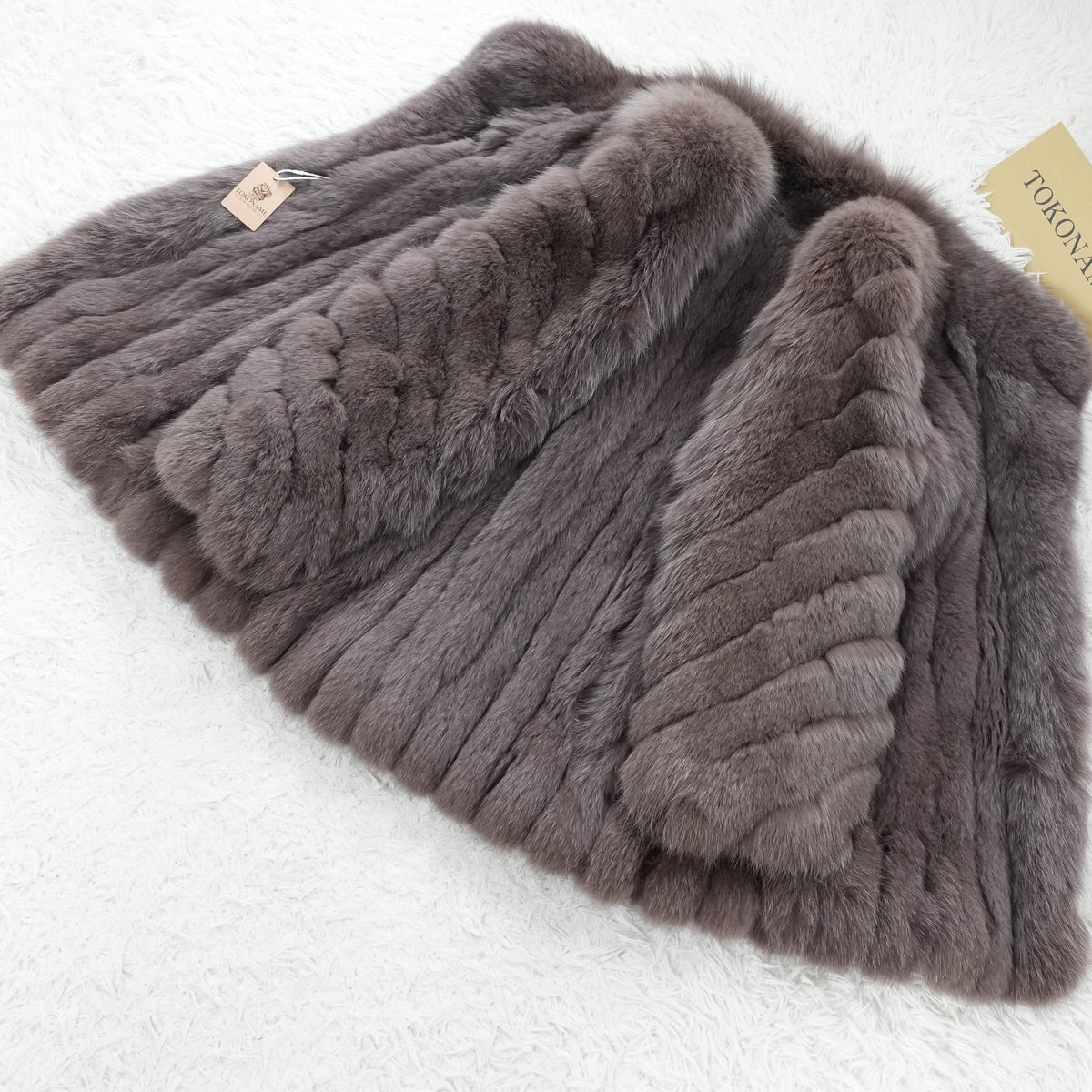 Smoky Brown Dyed Fox Fur Coat Malvoisie - Genuine Vintage Fur From Japan
