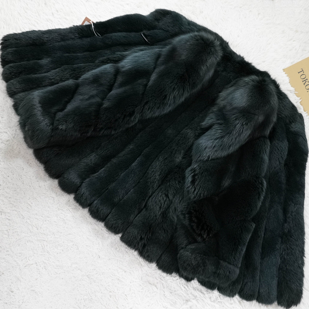 Dark Green Dyed Fox Fur Coat Soft and Fluffy Malvoisie - Genuine Vintage Fur From Japan