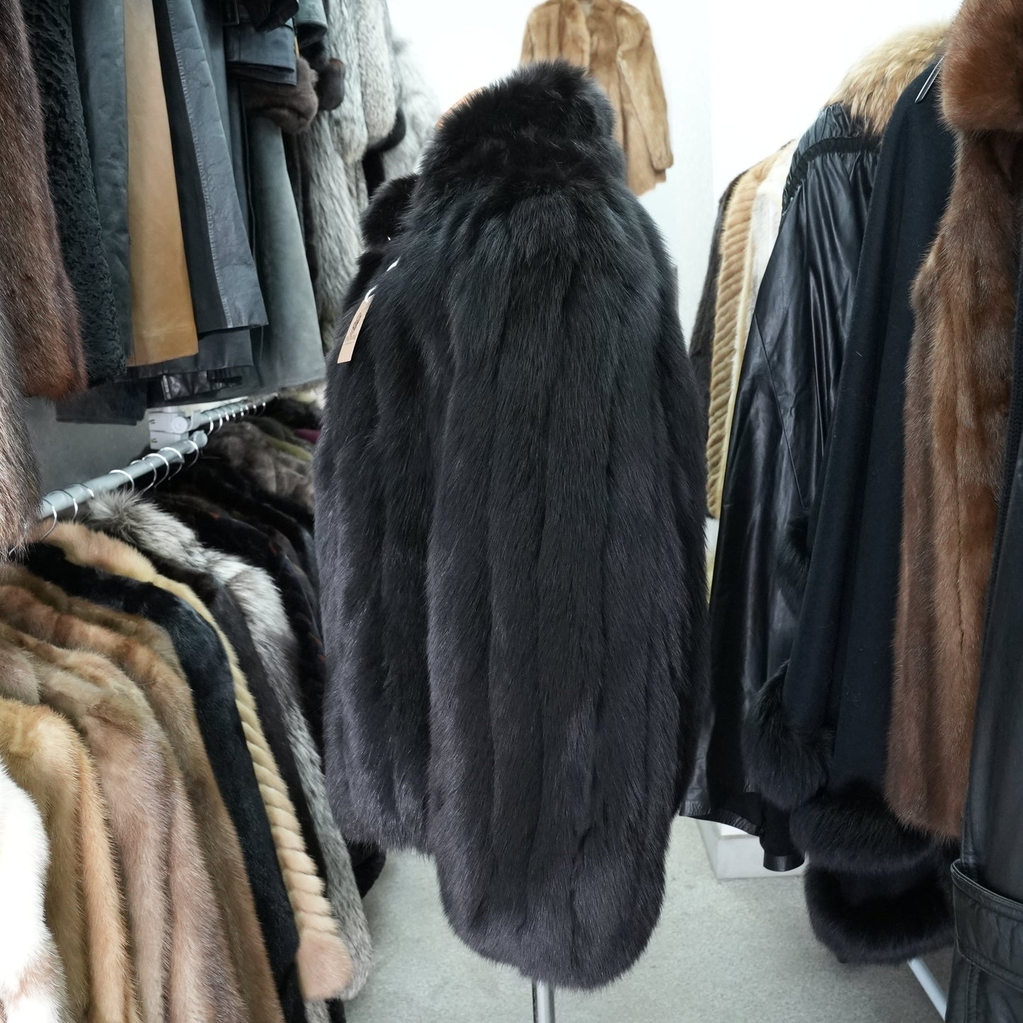 Black Dyed Fox Coat SAGA FOX - Genuine Vintage Fur From Japan
