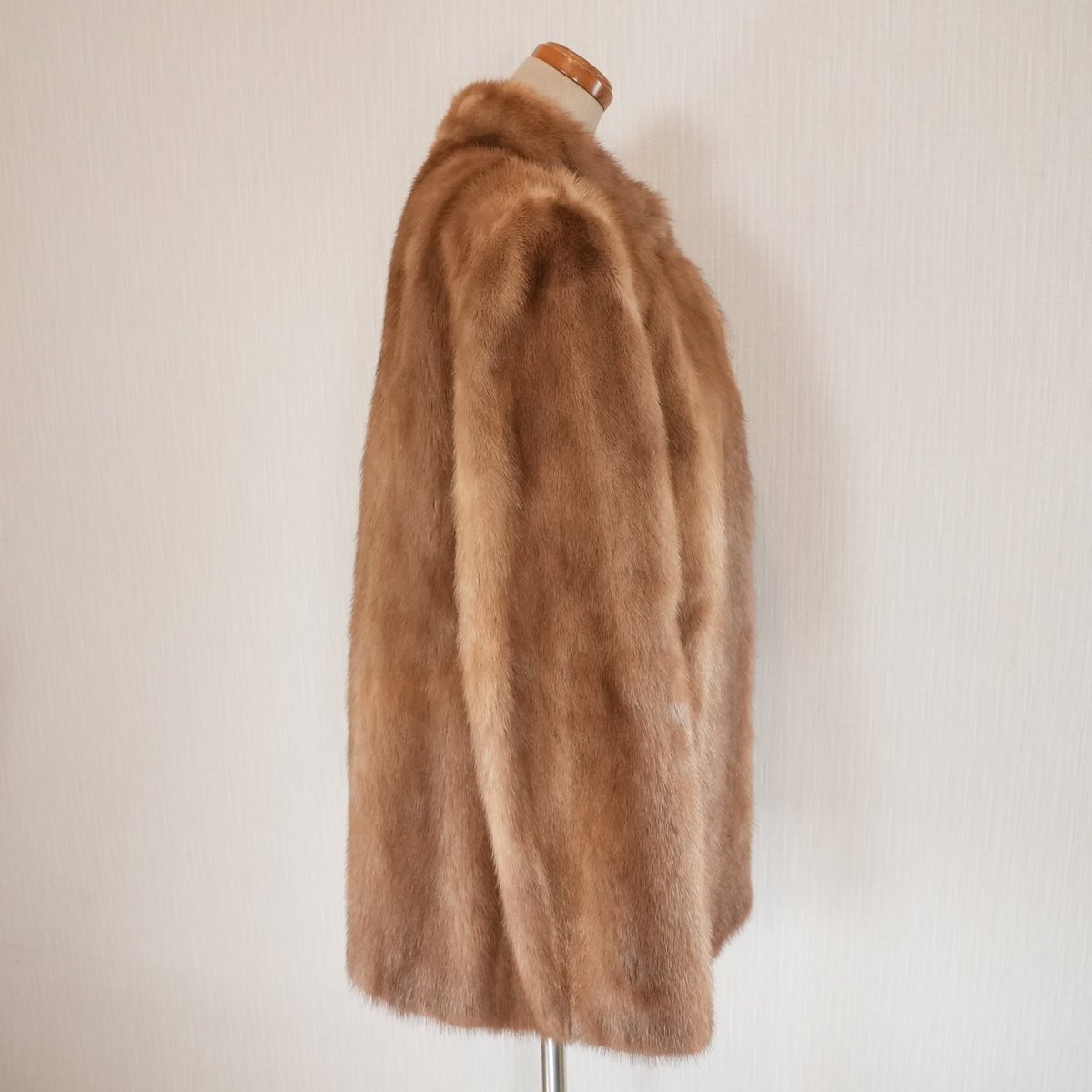 Demi Buff Mink Fur Coat - Genuine Vintage Fur From Japan