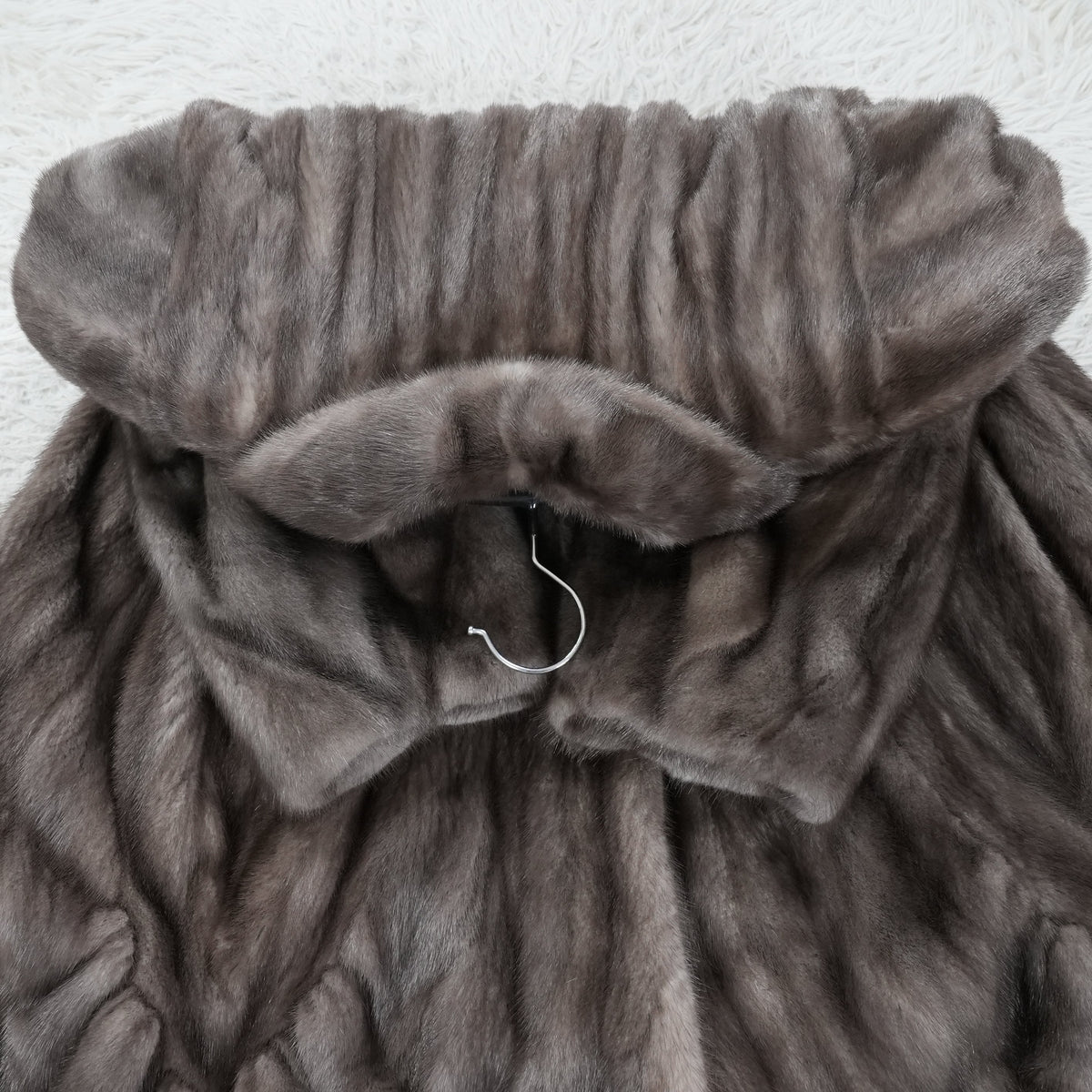 Blue iris Mink Fur Coat Patterned hem AMERICAN Legend - Genuine Vintage Fur From Japan