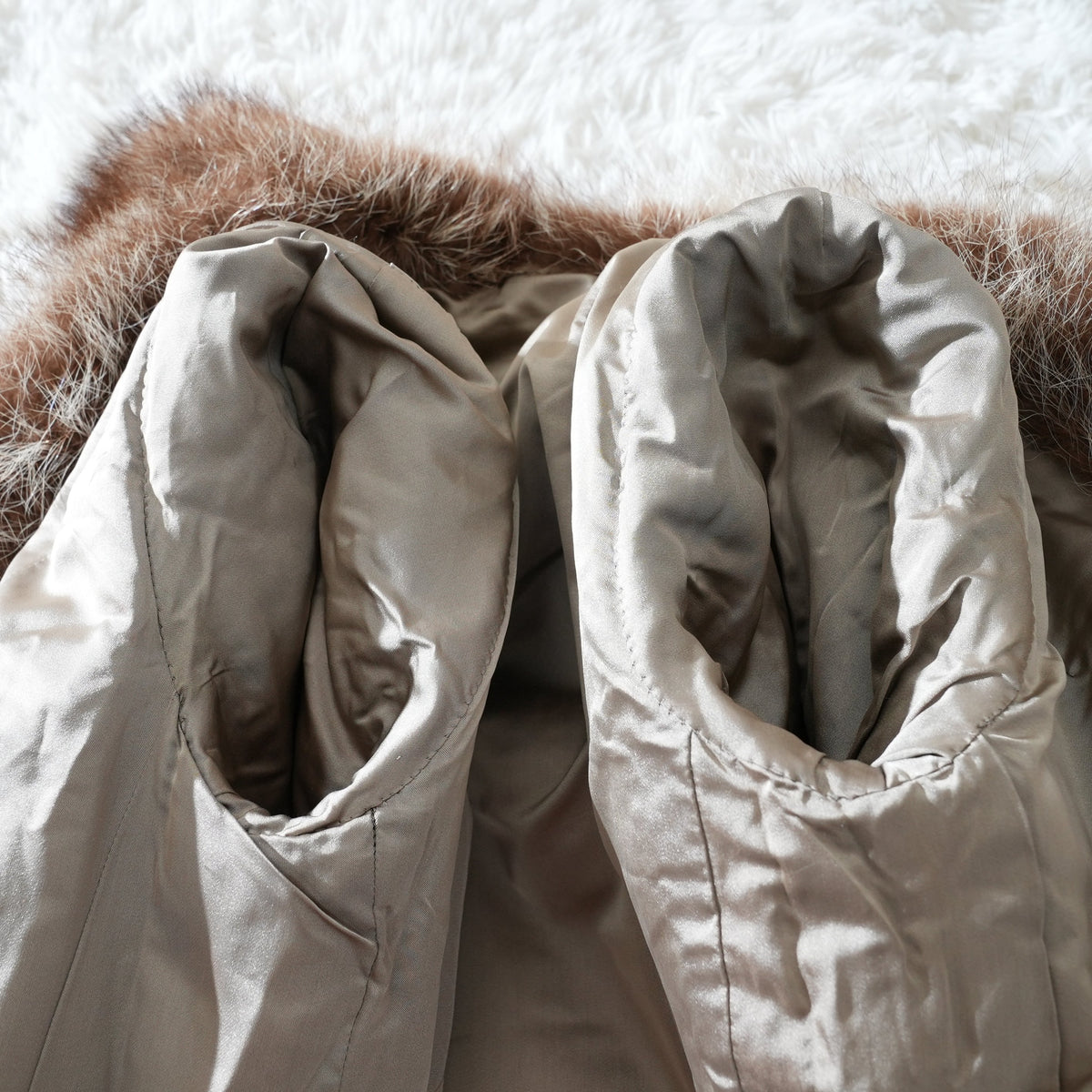 Finn raccoon Fur Coat Josephine - Genuine Vintage Fur From Japan