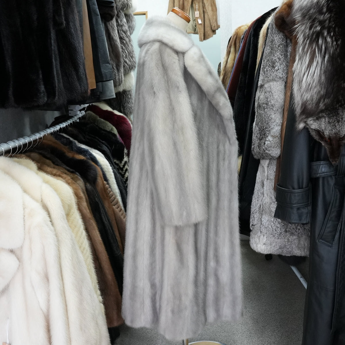 Sapphire Mink Fur Long Coat - Genuine Vintage Fur From Japan
