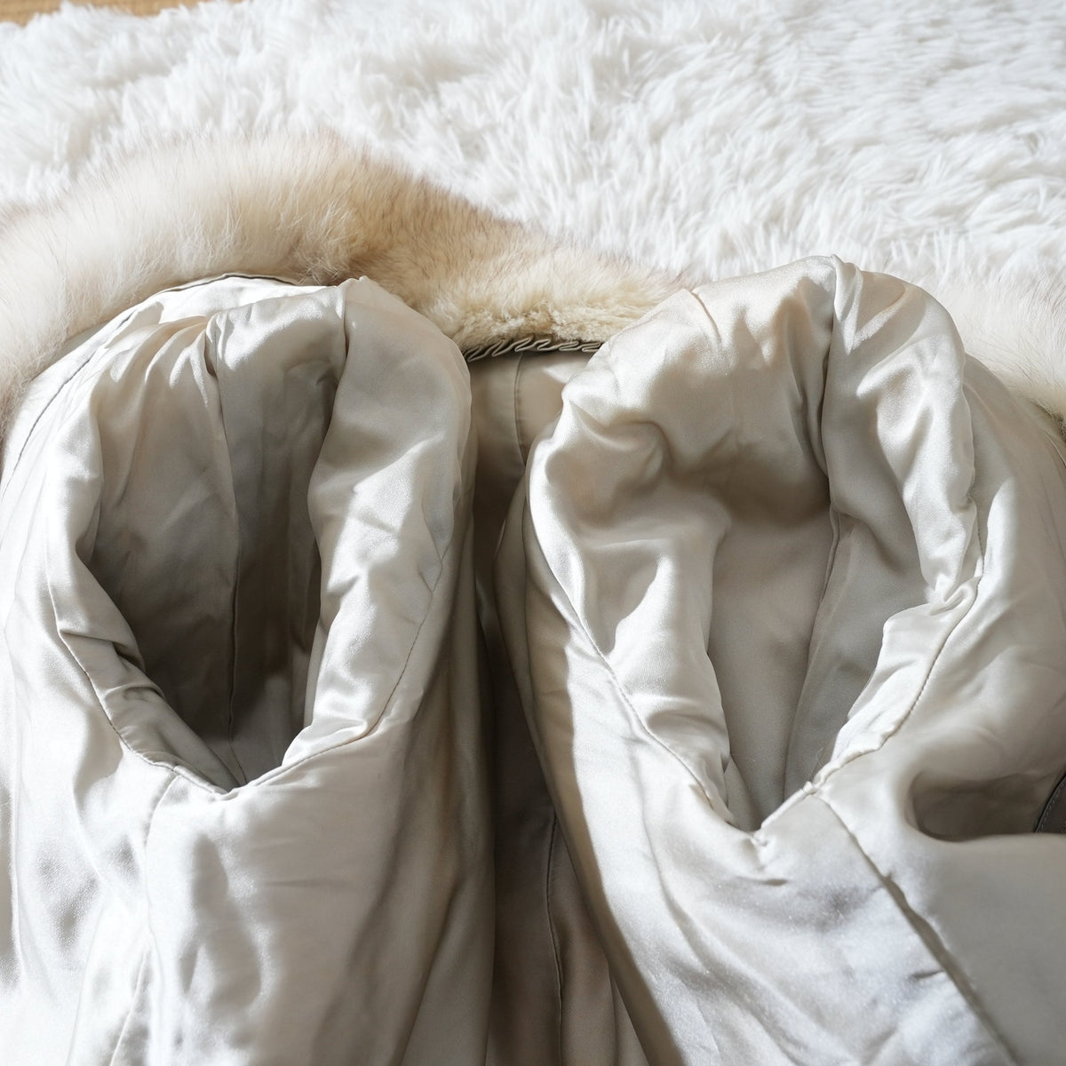 Nordic Fox Fur Coat - Genuine Vintage Fur From Japan