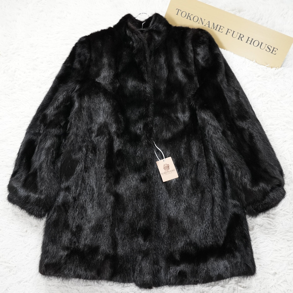 SAGA MINK Fur Coat - Genuine Vintage Fur From Japan