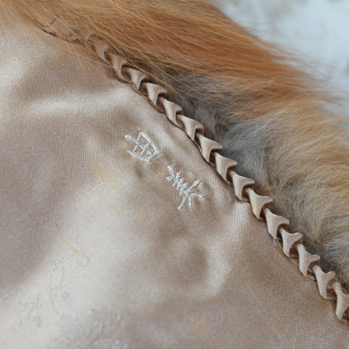 Red Fox Fur Coat - Genuine Vintage Fur From Japan