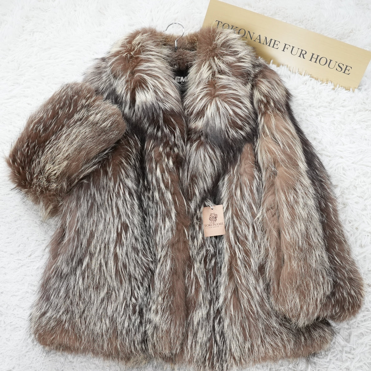 Silver Fox Fur Coat EMBA - Genuine Vintage Fur From Japan