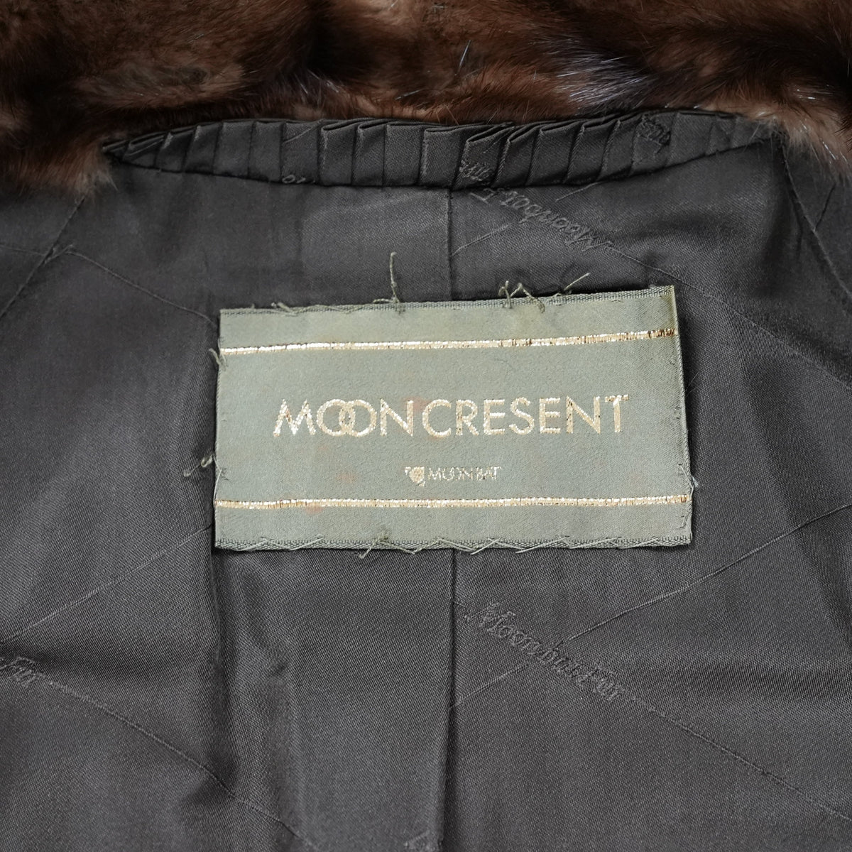 Demi Buff Mink Vest Moonbat- Genuine Vintage Fur From Japan