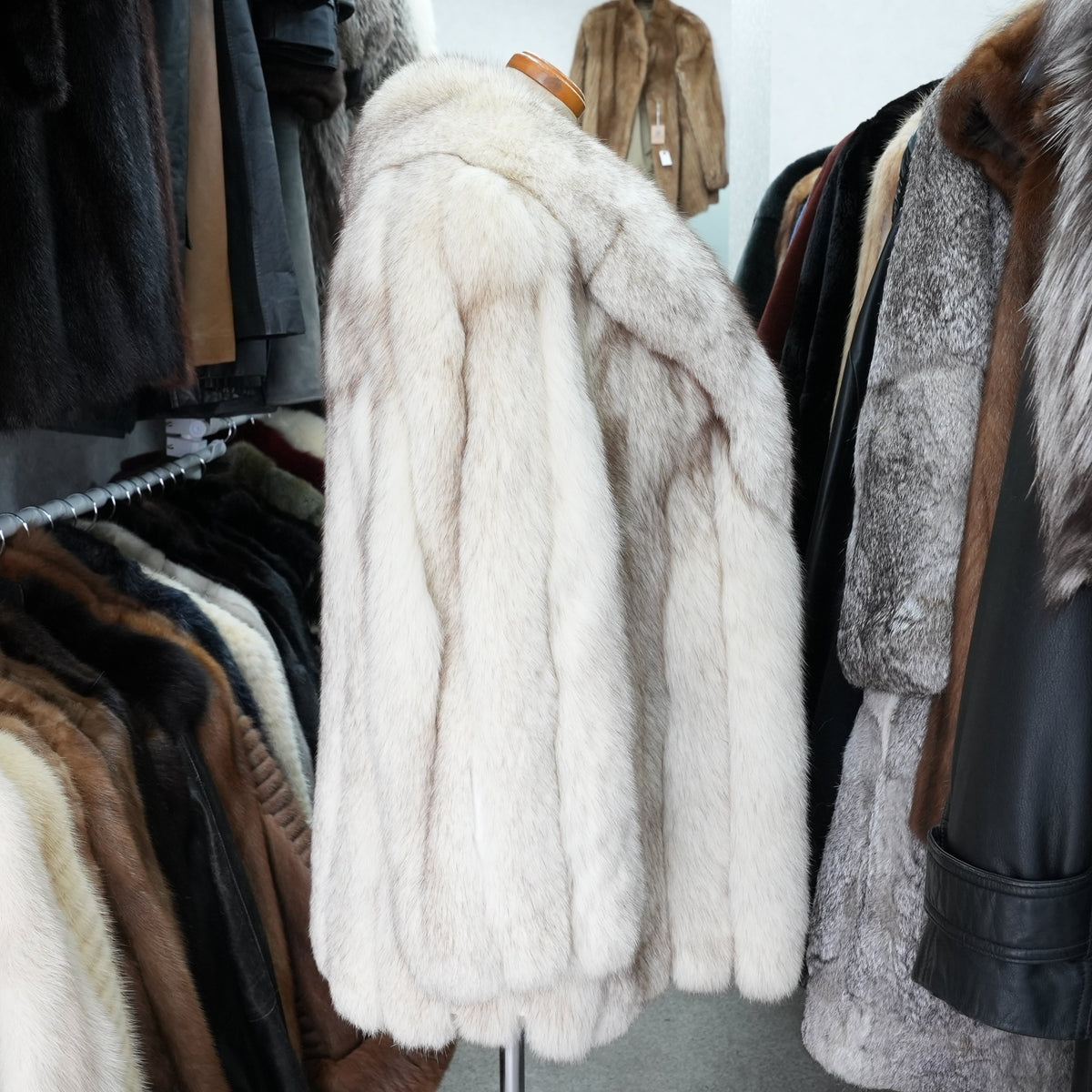 Nordi Fox Fur Coat - Genuine Vintage Fur From Japan