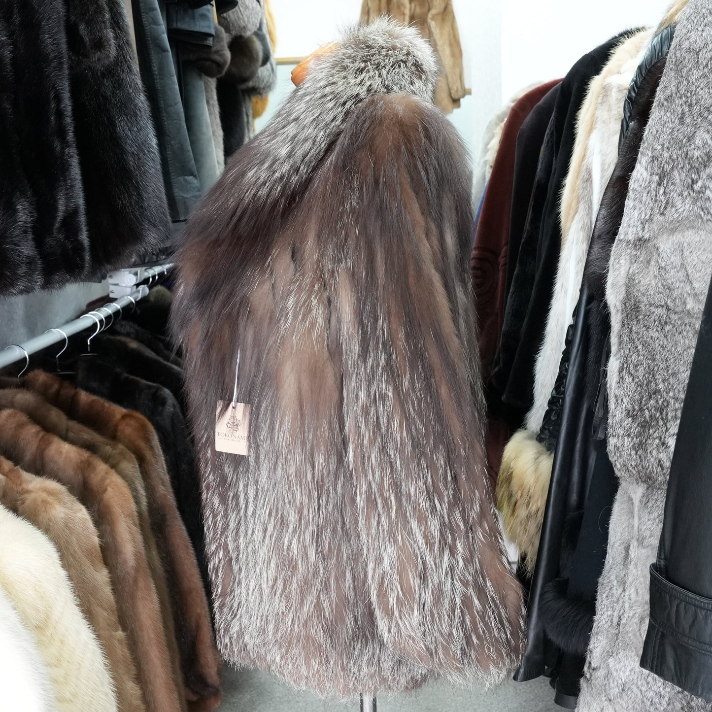 Silver Fox Fur Coat - Genuine Vintage Fur From Japan