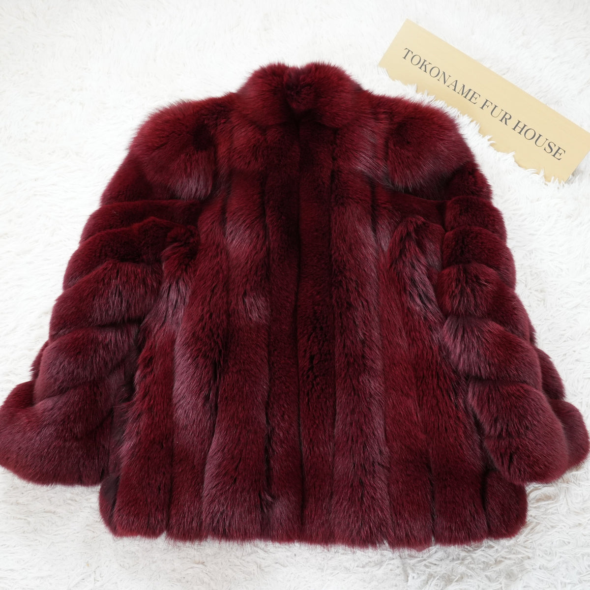 Wine Red Dyed Fox Fur Coat SAGA FOX Soft and Fluffy - Genuine Vintage Fur From Japan