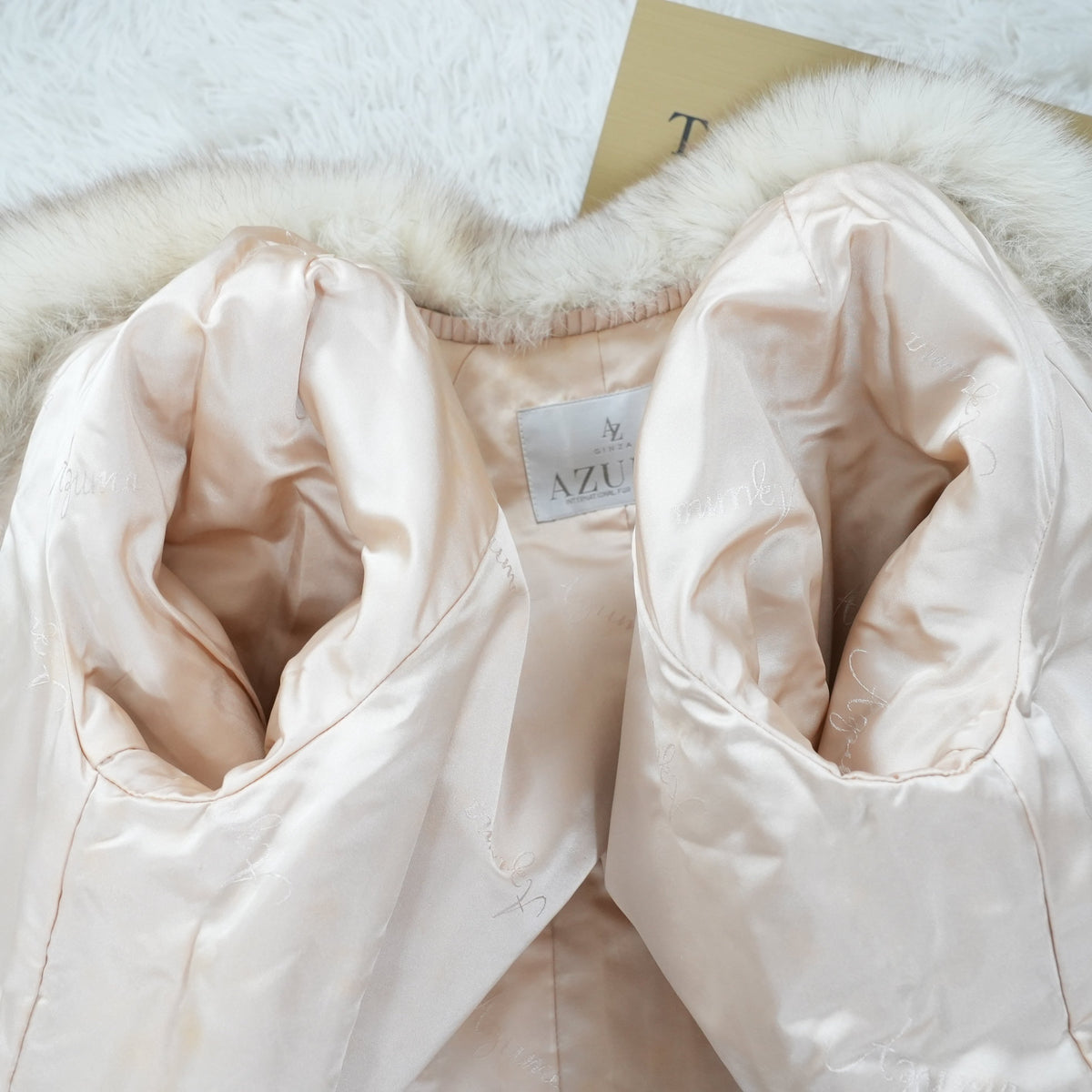 Nordic Fox Fur Coat - Genuine Vintage Fur From Japan