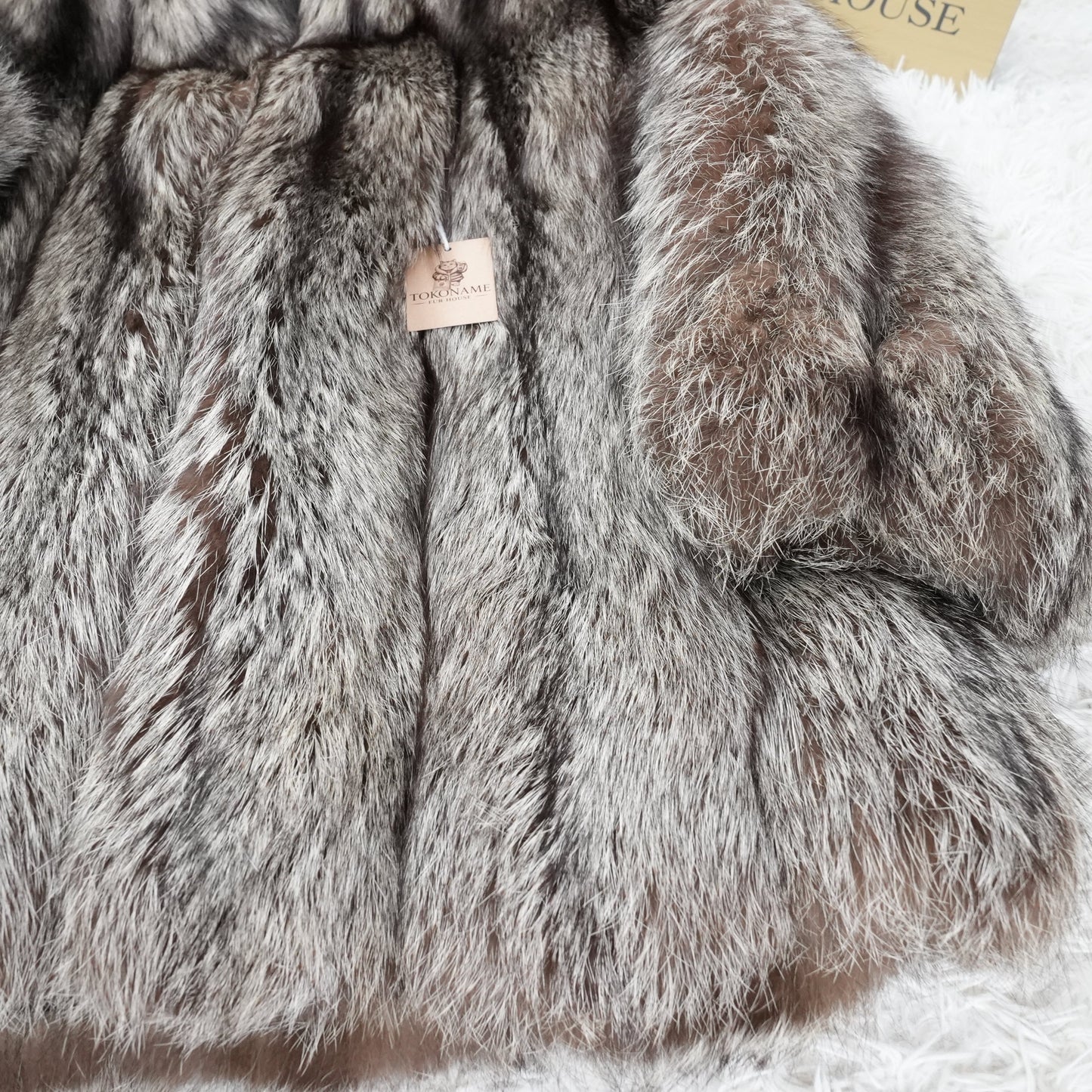 Silver Fox Coat PARTINA - Genuine Vintage Fur From Japan