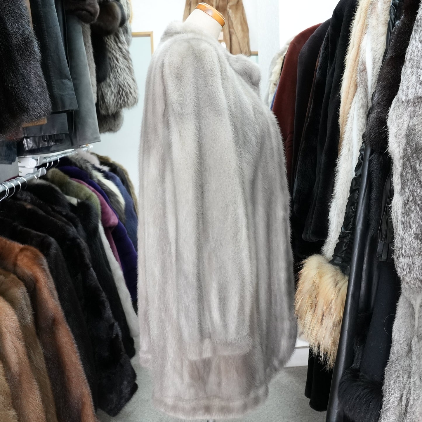 Sapphire Mink Fur Coat - Genuine Vintage Fur From Japan