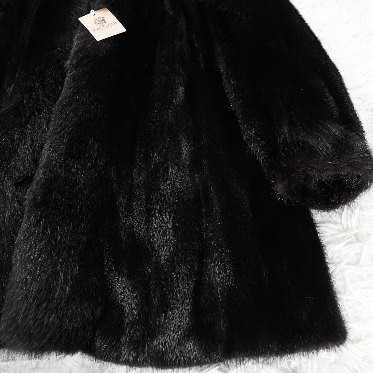 SAGA MINK & Fox Design Coat - Genuine Vintage Fur From Japan