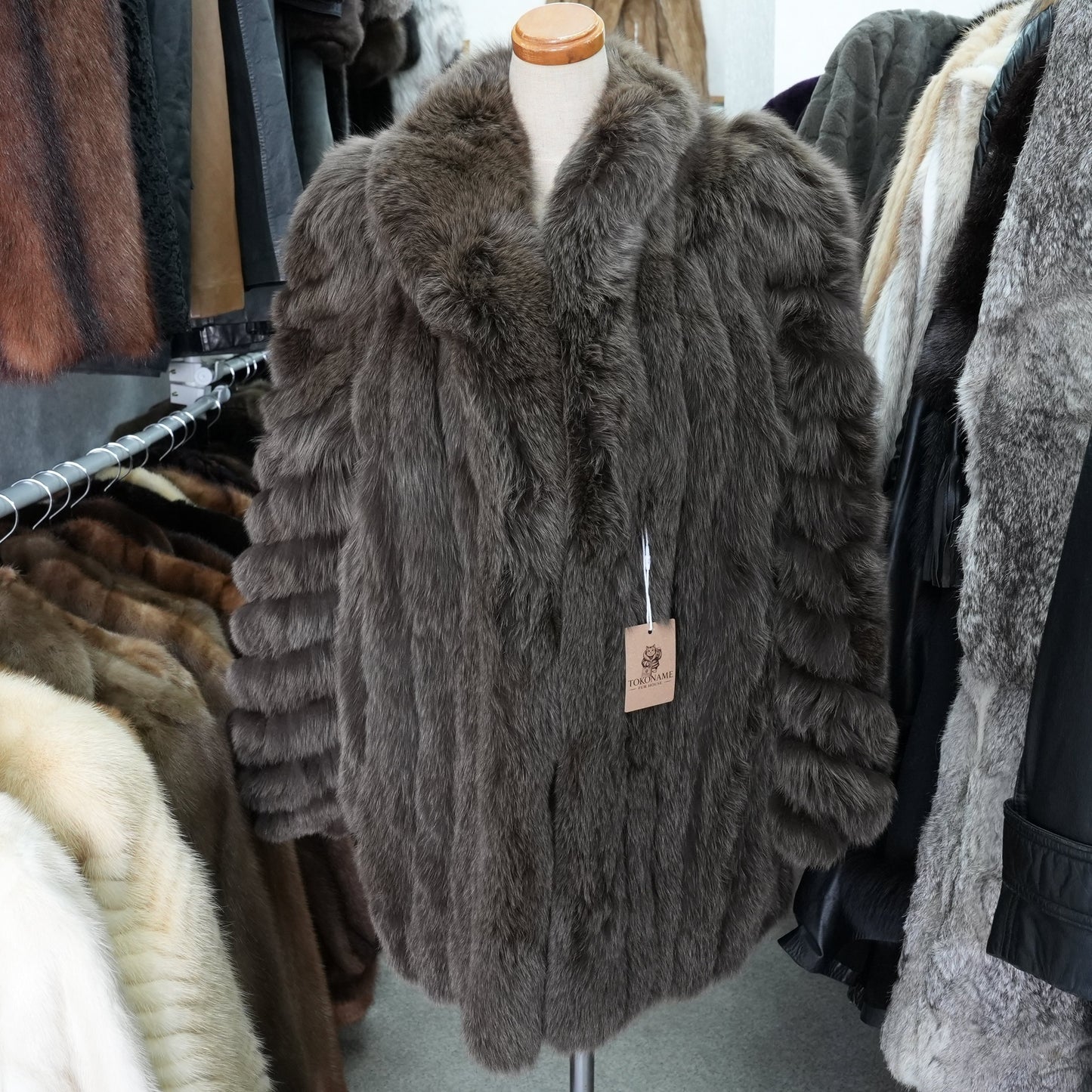 Brown Dyed Fox Fur Coat - Genuine Vintage Fur From Japan