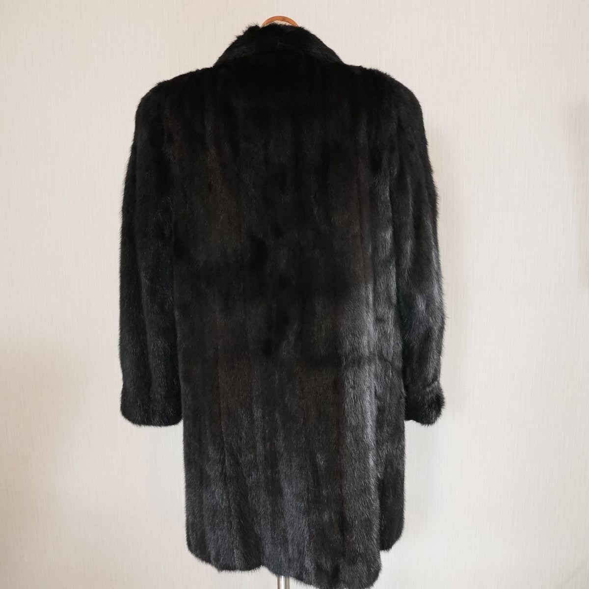 SAGA MINK semi Long Coat - Genuine Vintage Fur From Japan