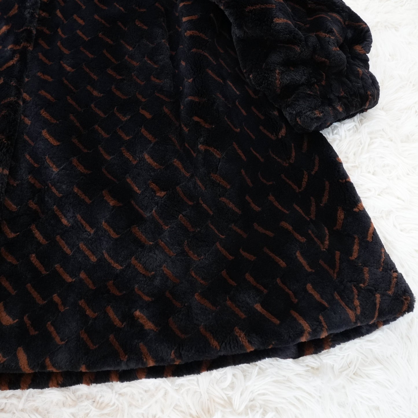 Nutria Design Fur Coat Zuki - Genuine Vintage Fur From Japan
