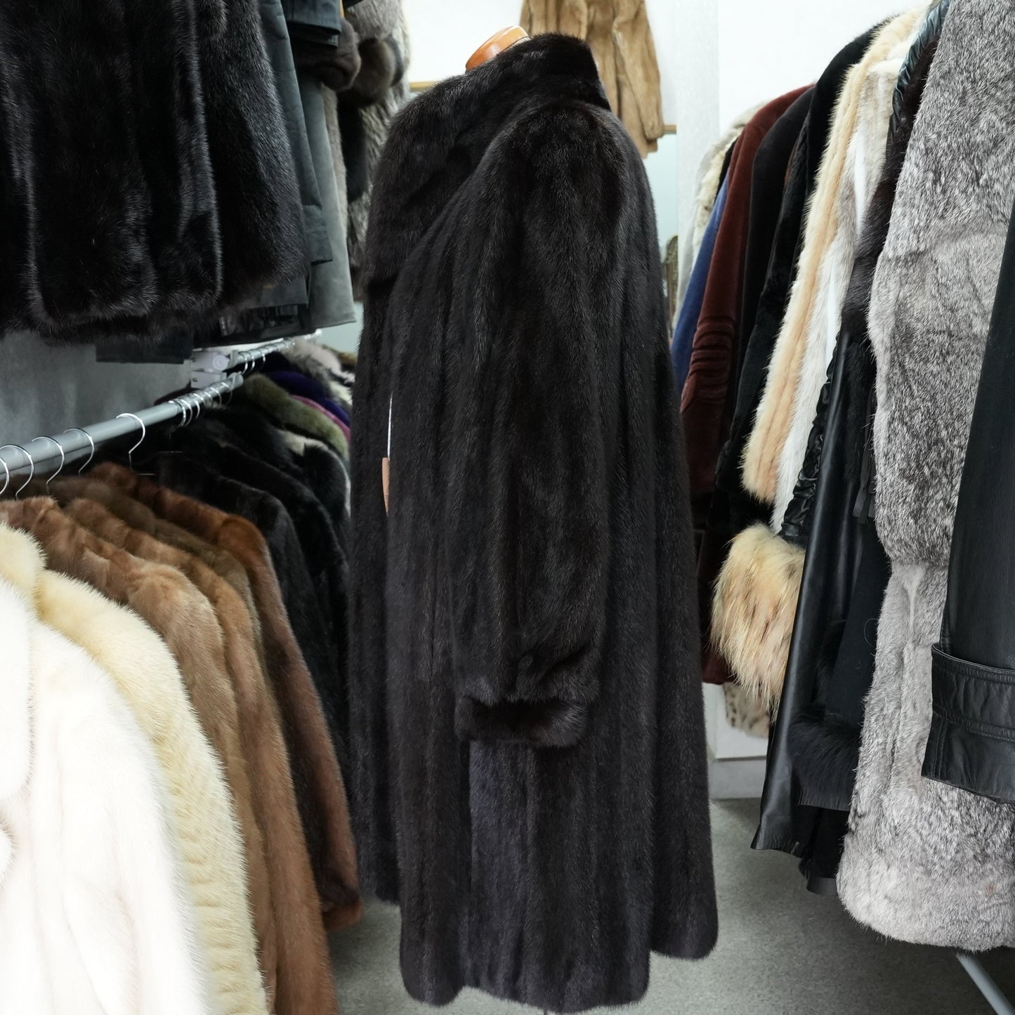 Dark Mink Fur Coat Flare Hem - Genuine Vintage Fur From Japan
