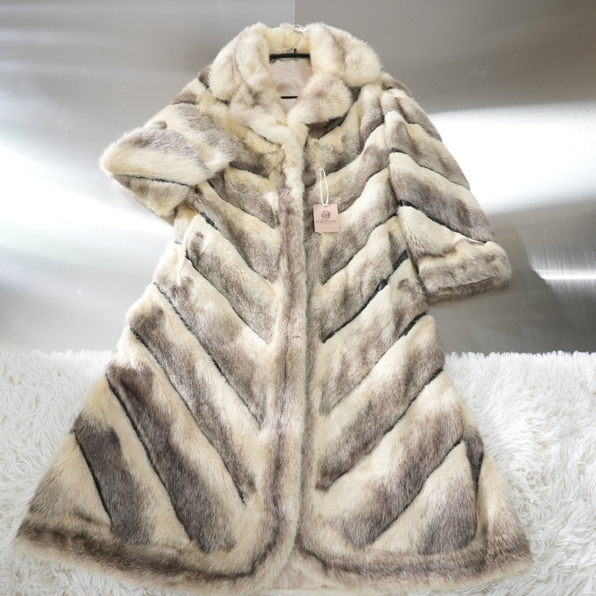 Cross Mink Fur Design Coat - Genuine Vintage Fur From Japan