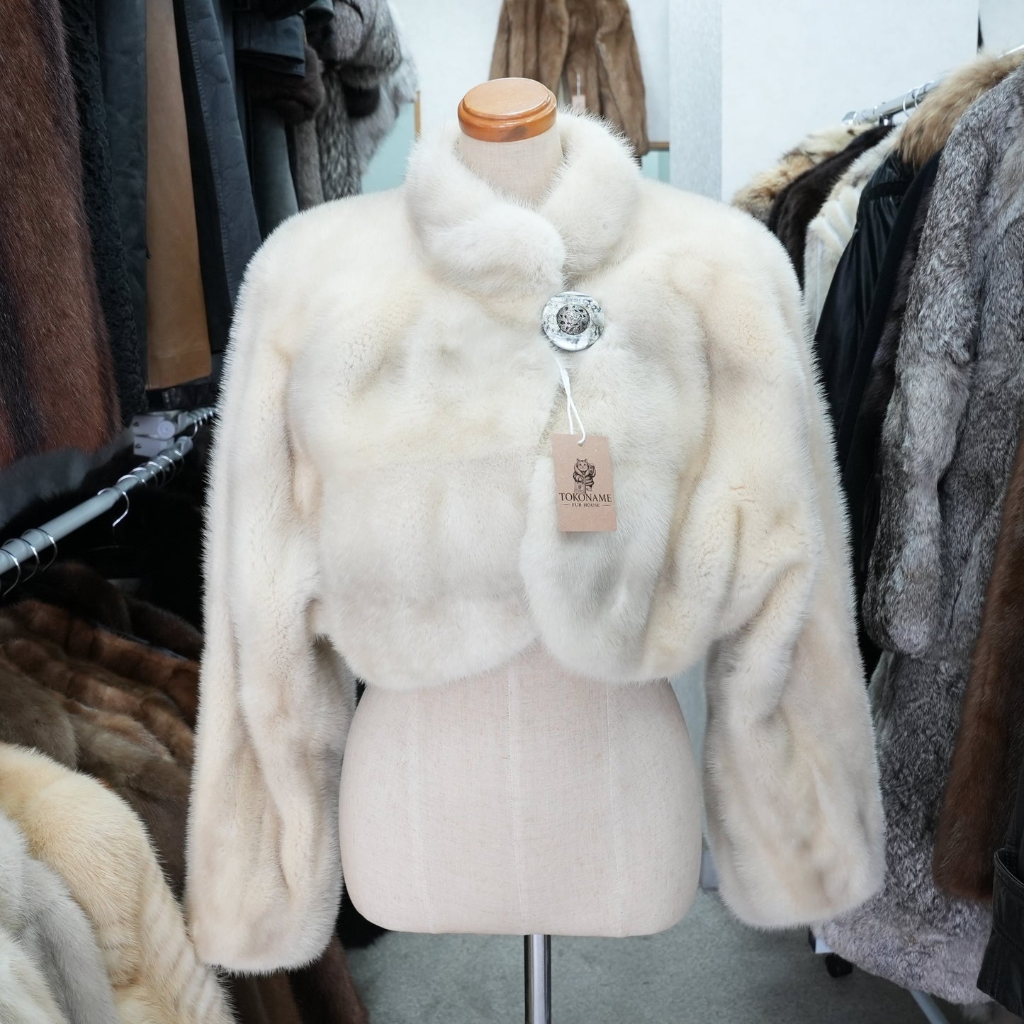 Azurene Mink Cropped length Jacket EMBA - Genuine Vintage Fur From Japan