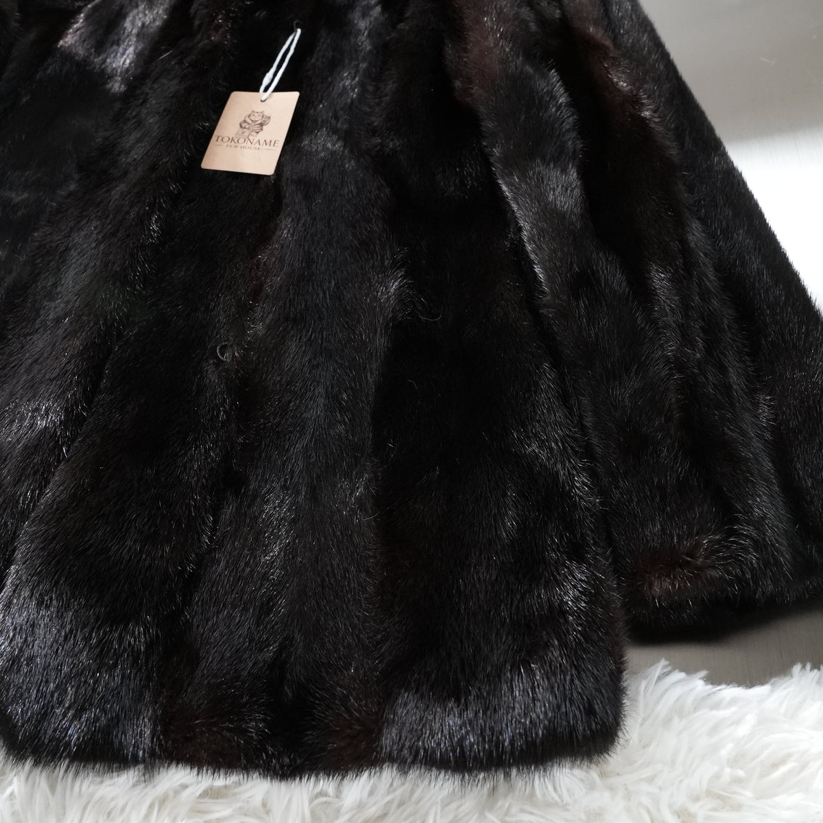 Dark Mink Stripe Design Coat Moonbat Fur - Genuine Vintage Fur From Japan