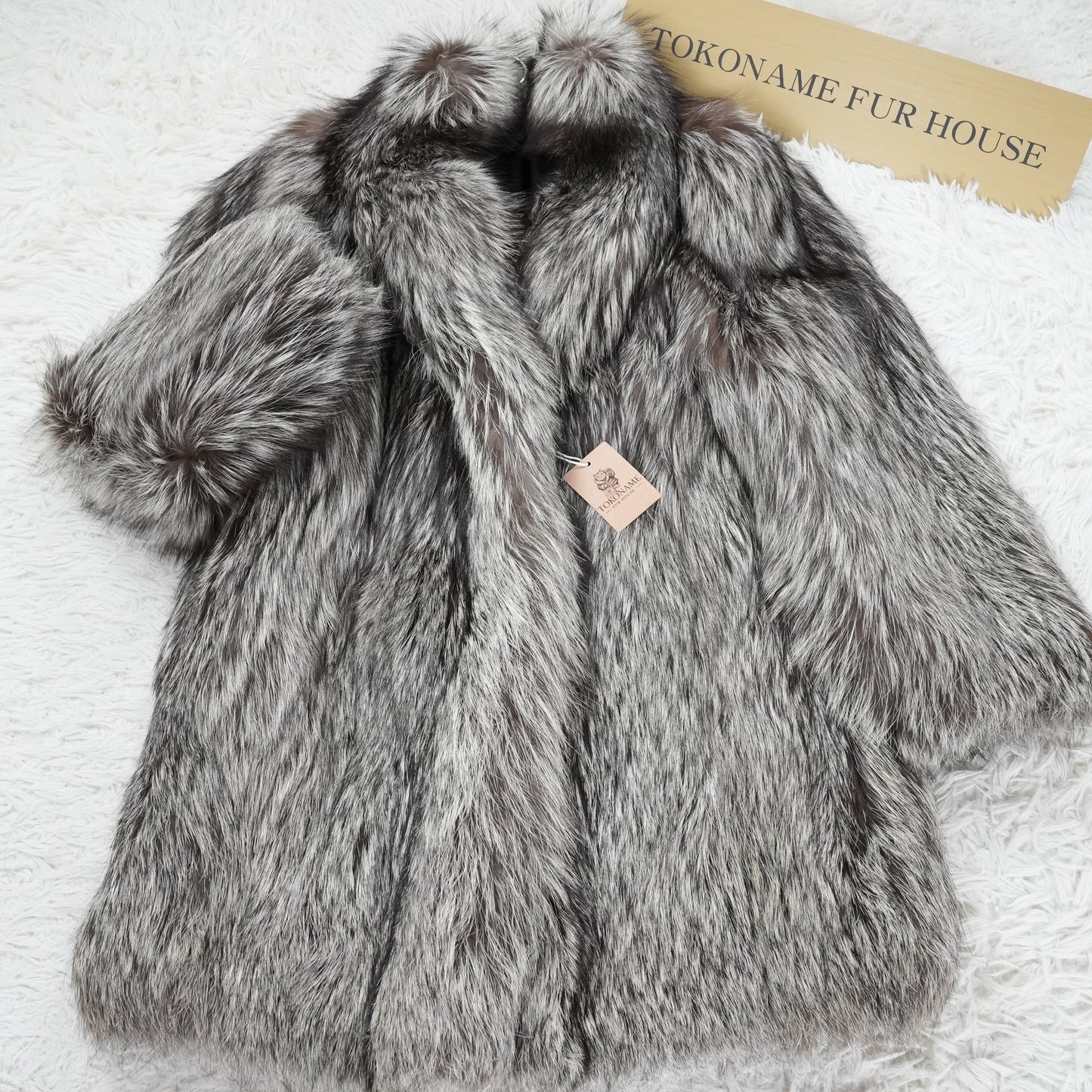 Silver Fox Fur Coat - Genuine Vintage Fur From Japan