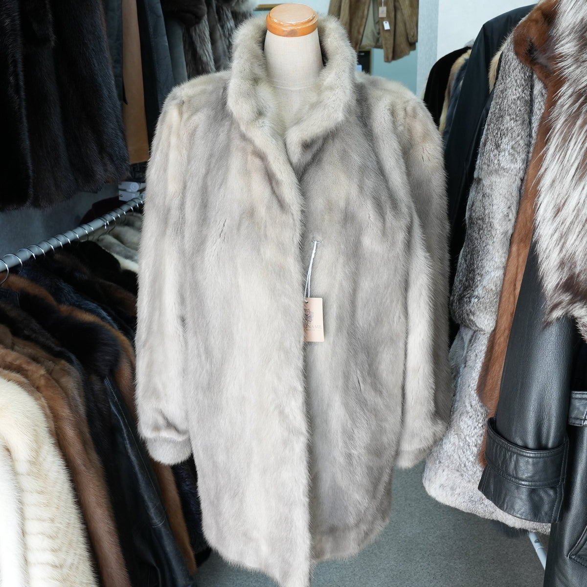 Sapphire Mink Fur Coat Rambulton - Genuine Vintage Fur From Japan