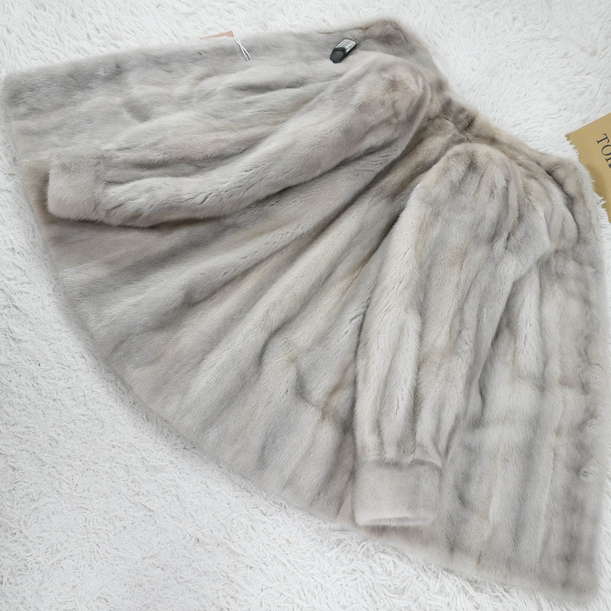 Sapphire Mink Fur Coat SAGA MINK - Genuine Vintage Fur From Japan