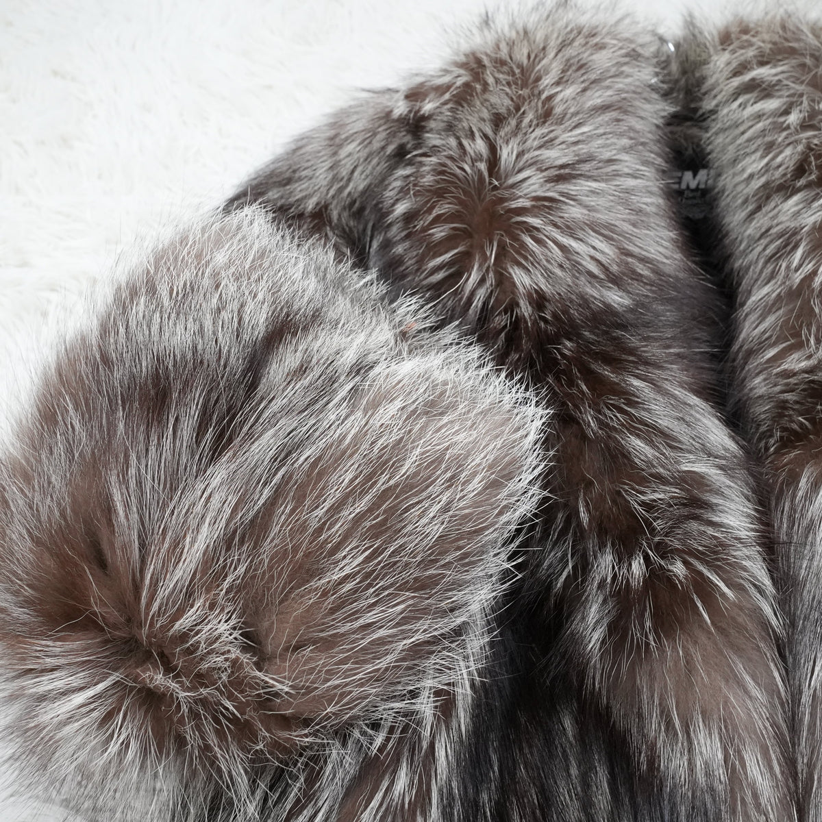 Silver Fox Coat EMBA - Genuine Vintage Fur From Japan