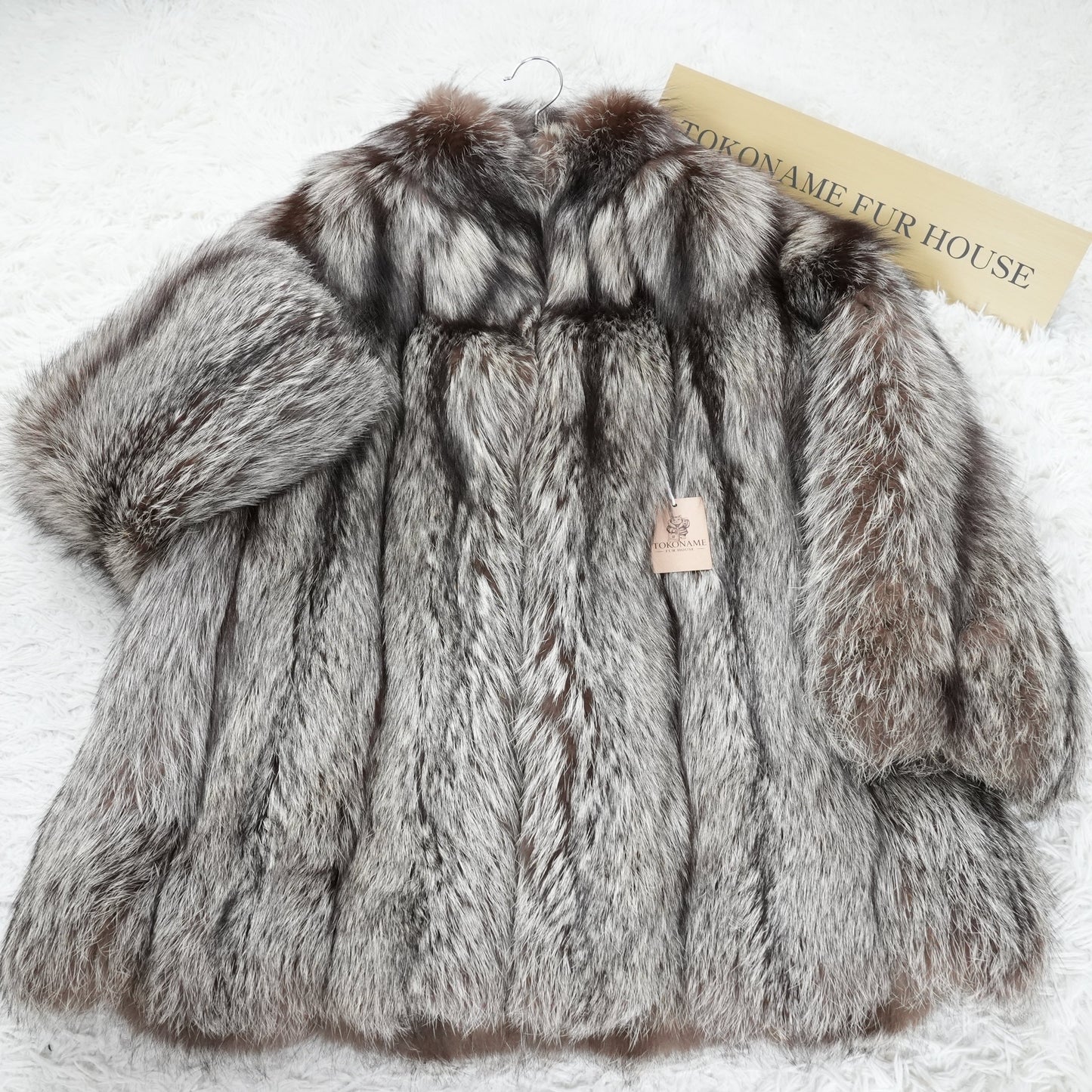 Silver Fox Coat PARTINA - Genuine Vintage Fur From Japan