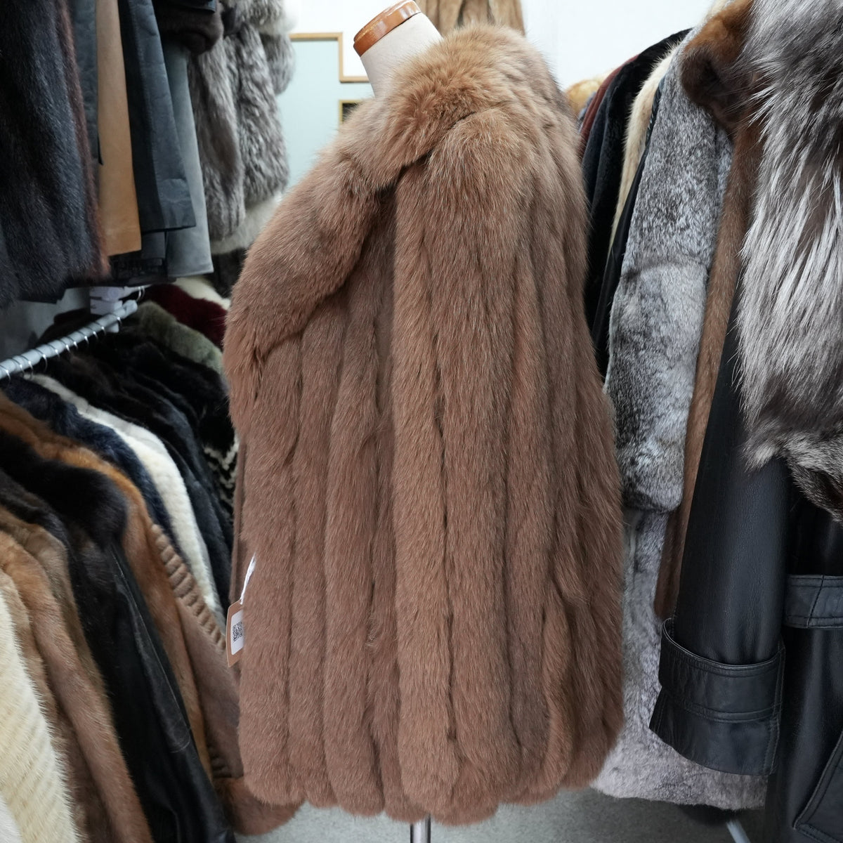 Brown Dyed Fox Fur Coat OS FUR - Genuine Vintage Fur From Japan