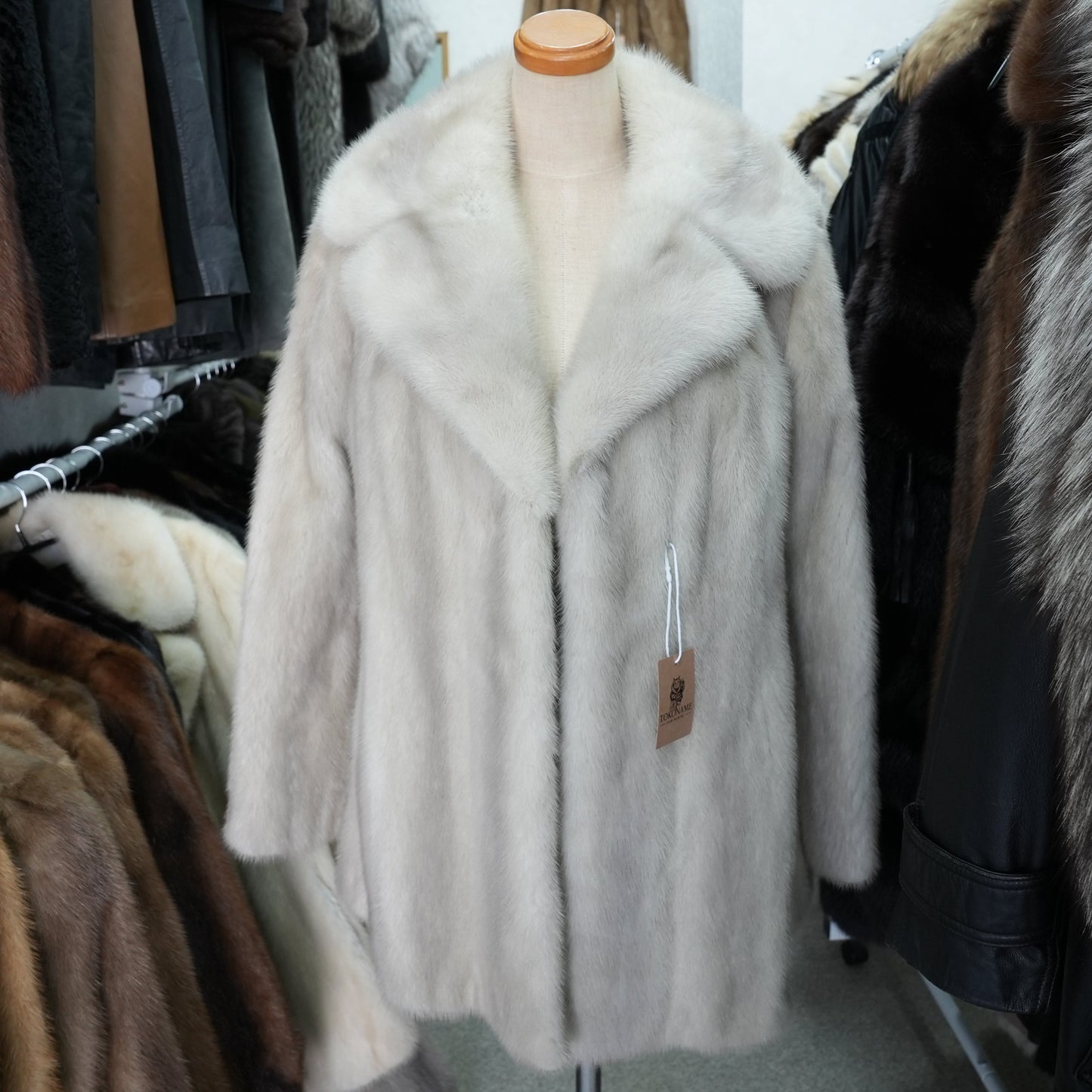 Sapphire Mink Jacket - Genuine Vintage Fur From Japan