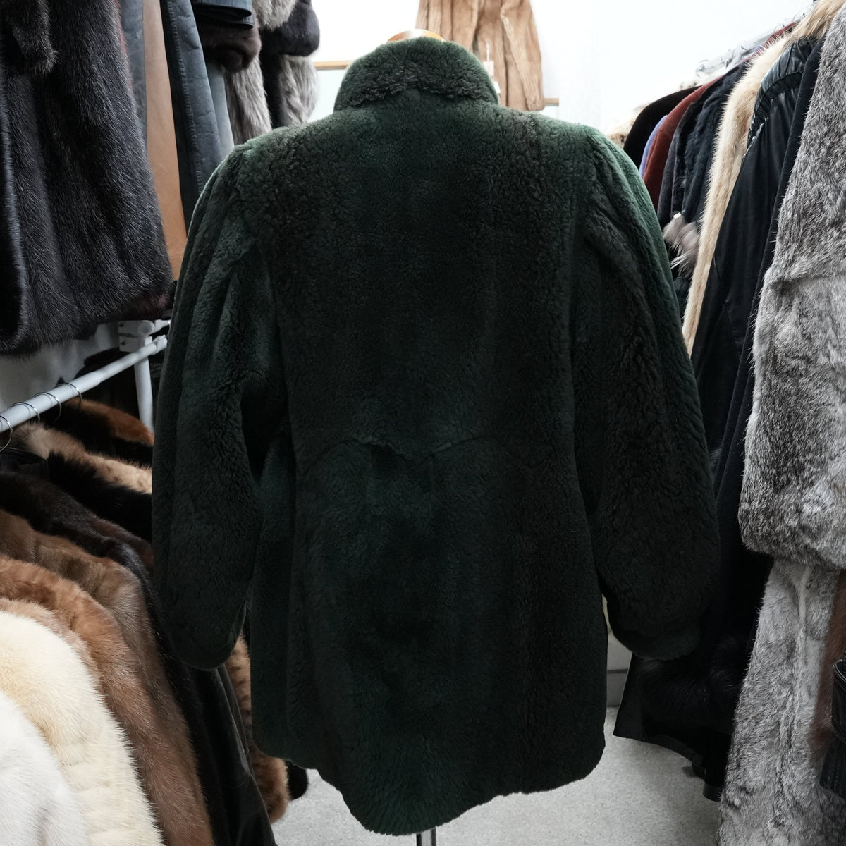 Nutria Fur Coat Green Dyed EMBA - Genuine Vintage Fur From Japan