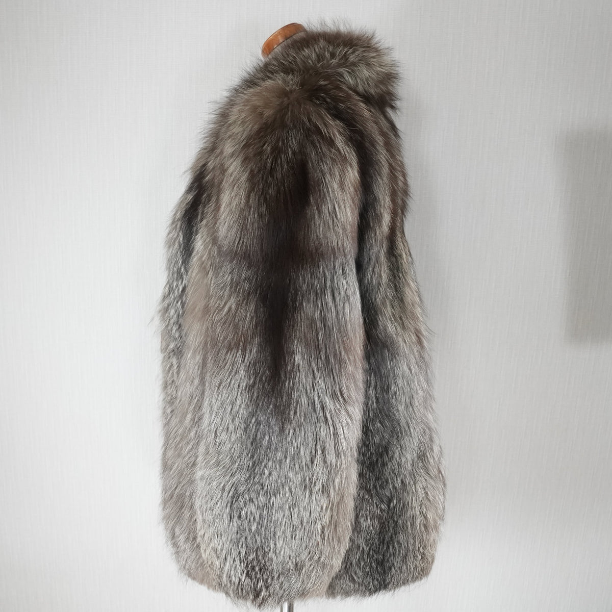 Silver Fox Fur Coat Soft Leather - Genuine Vintage Fur From Japan