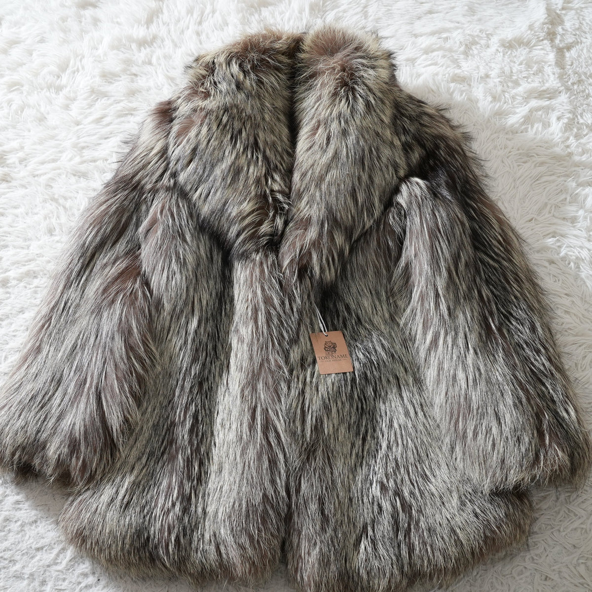 Silver Fox Fur Coat - Genuine Vintage Fur From Japan