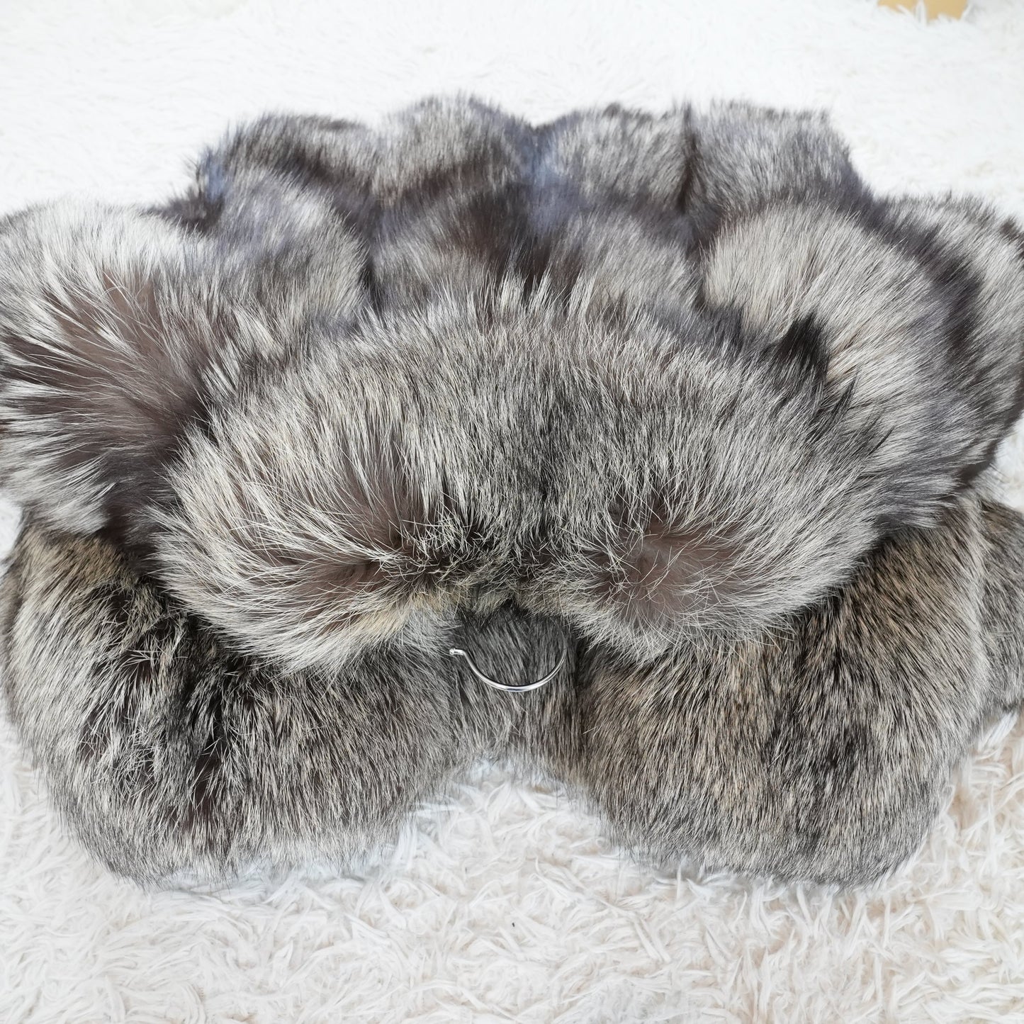 SAGA ROYAL FOX Silver Fox Coat - Genuine Vintage Fur From Japan