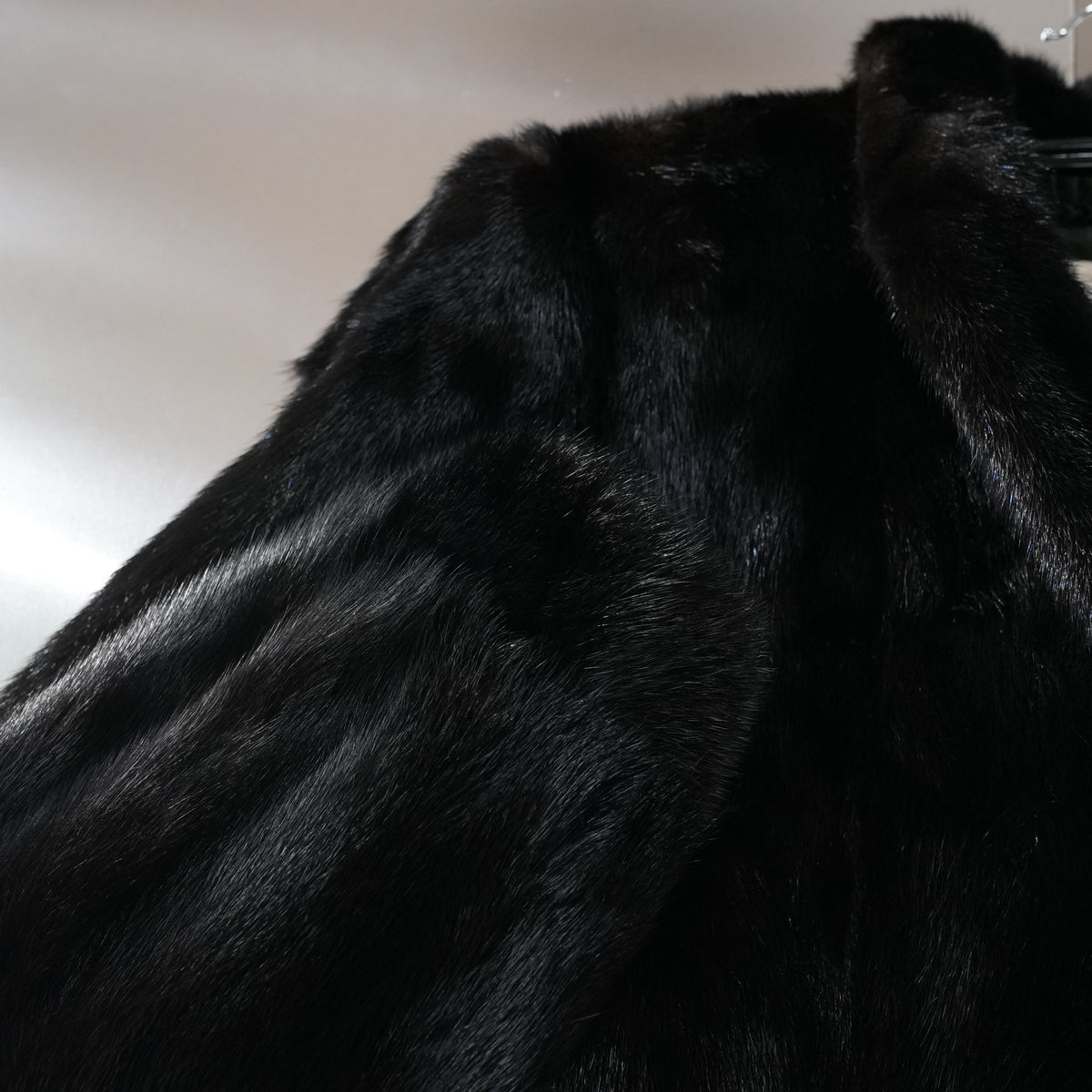 SAGA MINK Fur Coat - Genuine Vintage Fur From Japan