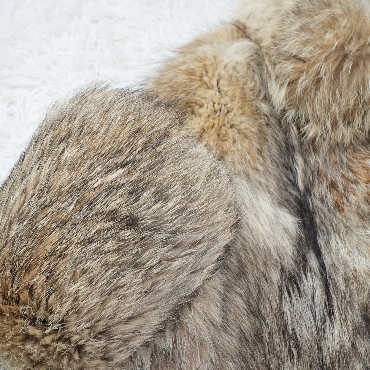 Finn Raccoon Fur Coat - Genuine Vintage Fur From Japan