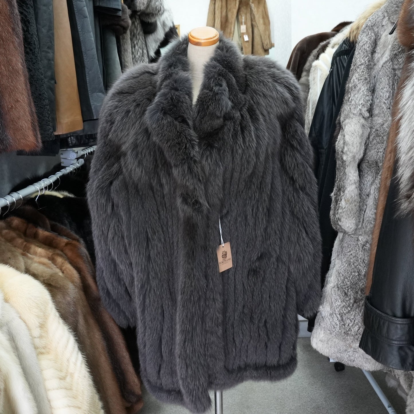 Gray Dyed Fox Fur Coat DU BAINS - Genuine Vintage Fur From Japan