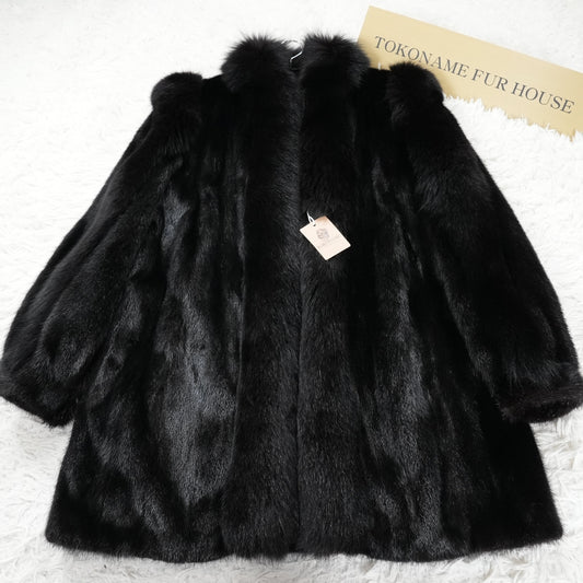 SAGA MINK & Fox Design Coat - Genuine Vintage Fur From Japan