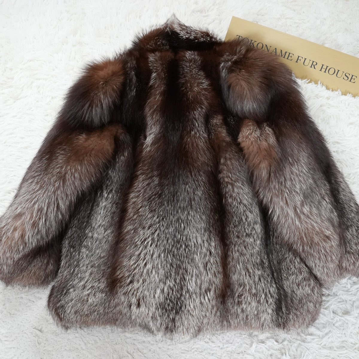 Silver Fox Fur Coat Soft and Fluffy SAGA FOX - Genuine Vintage Fur From Japan