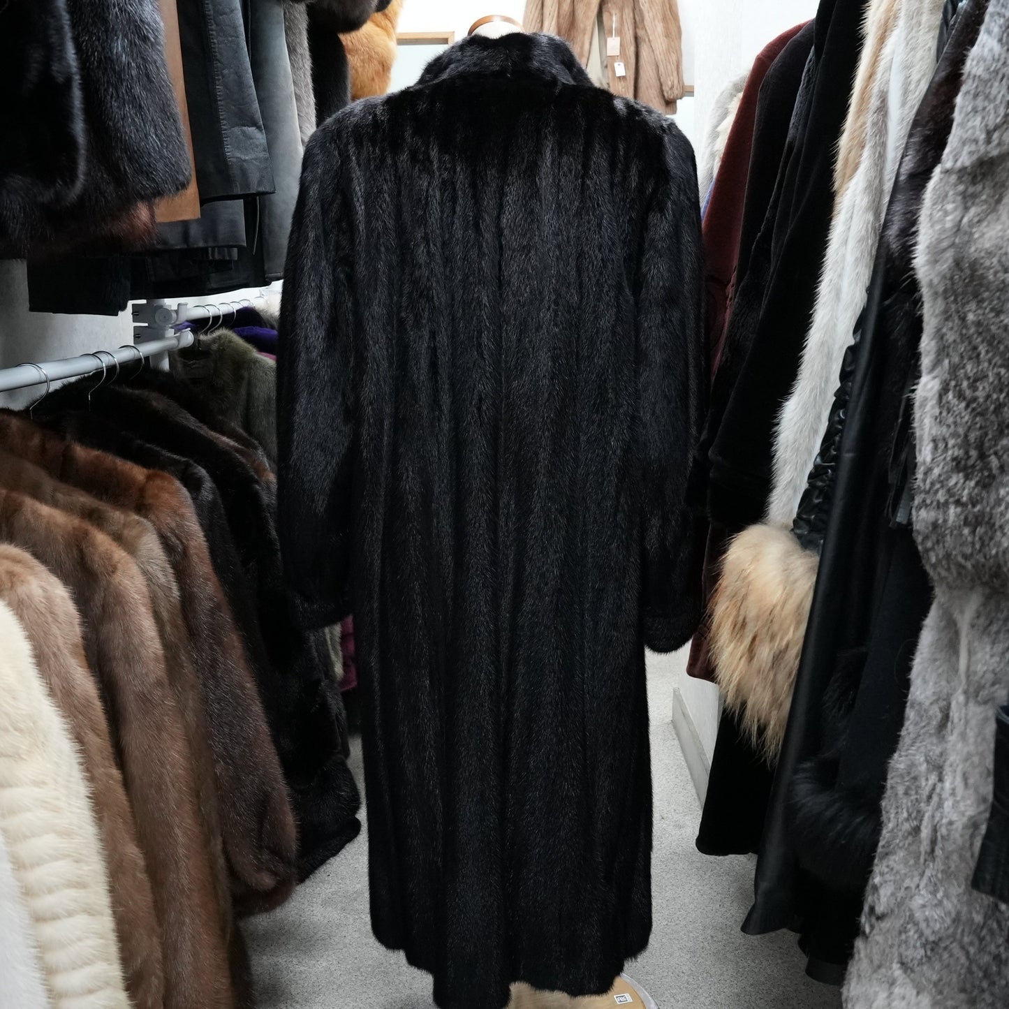 Dark Mink Long Coat glossy - Genuine Vintage Fur From Japan