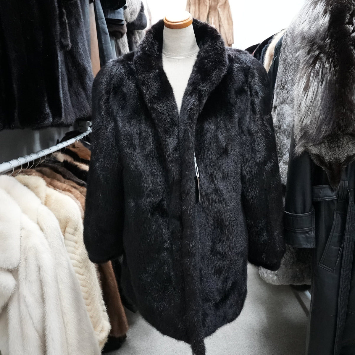 SAGA MINK Fur Coat - Genuine Vintage Fur From Japan