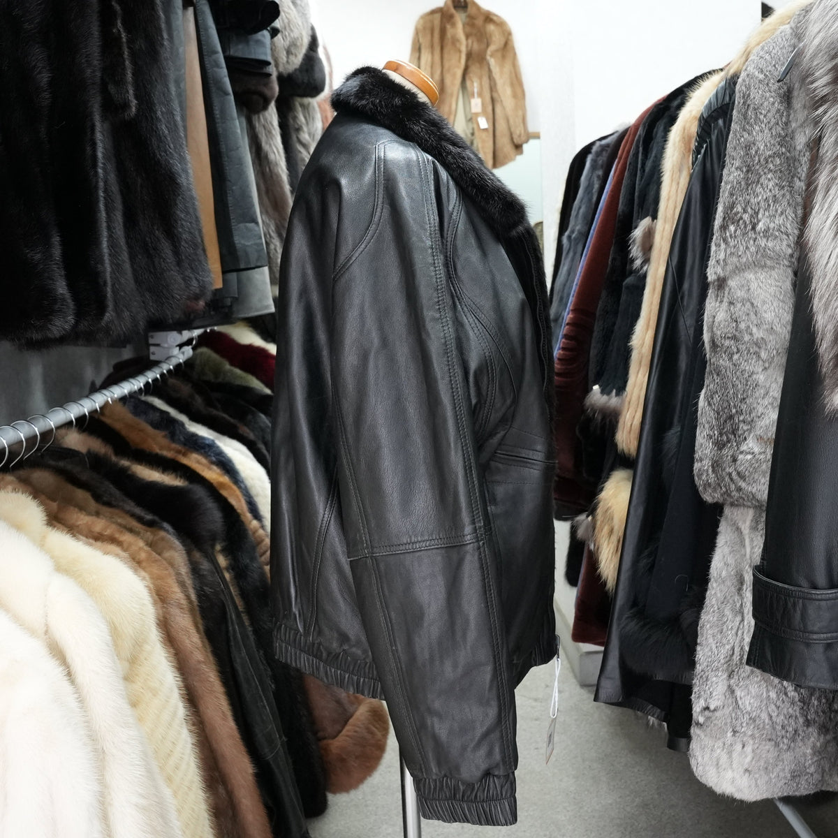 Men Mink and Leather Reversible Zip up Bomber Jacket - Genuine Vintage Fur From Japan
